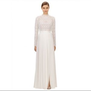 NWT Self-Portrait Lace Crochet Dress. US 8.